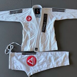Gracie Barra - A1 White Gi - Performance Edition